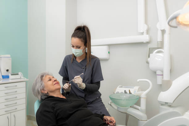 Best Urgent Care for Lost Fillings or Crowns in Wahneta, FL